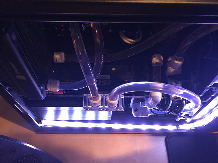 watercooled define S nano leds