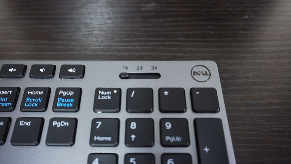 dell km717 keyboard device select